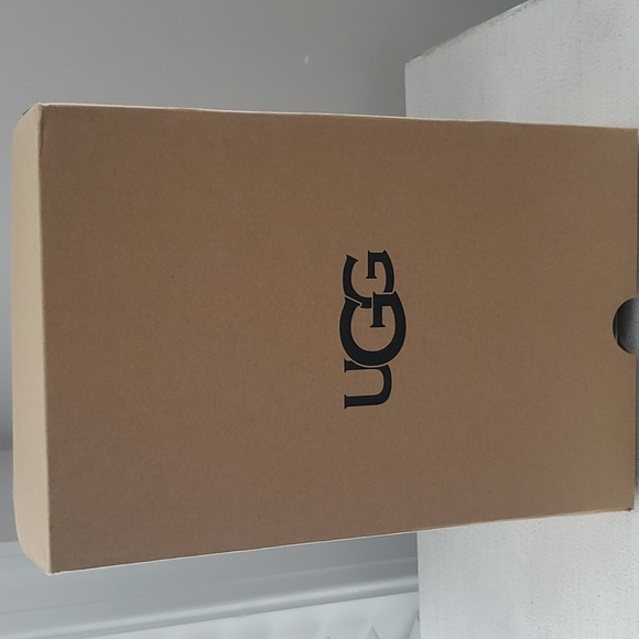 UGG TASMAN WOMENS SIZE 8 - Picture 2 of 8